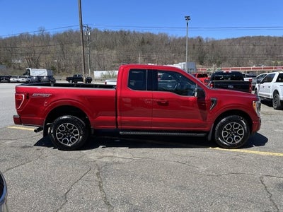 2022 Ford F-150 XLT - 4WD...IT'S AN 11,000 MILE SUPERCAB!!!
