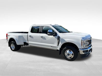 2026 Ford F-350SD Lariat DRW