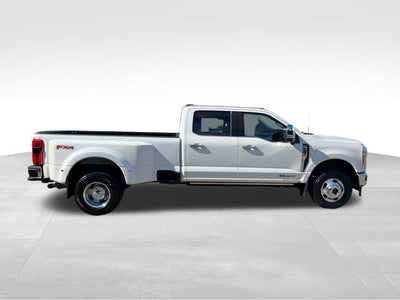 2026 Ford F-350SD Lariat DRW