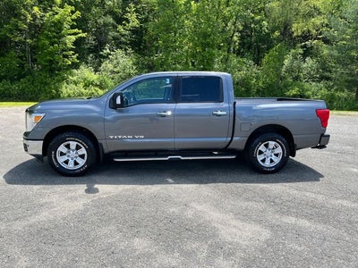 2018 Nissan Titan SV