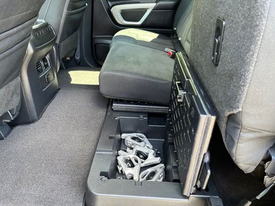 2018 Nissan Titan SV