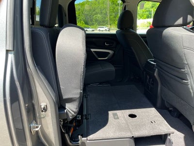2018 Nissan Titan SV