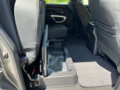 2018 Nissan Titan SV