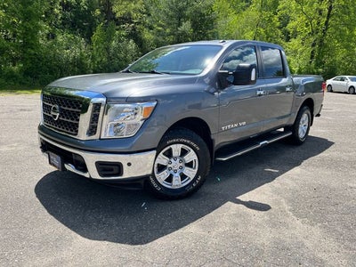 2018 Nissan Titan SV